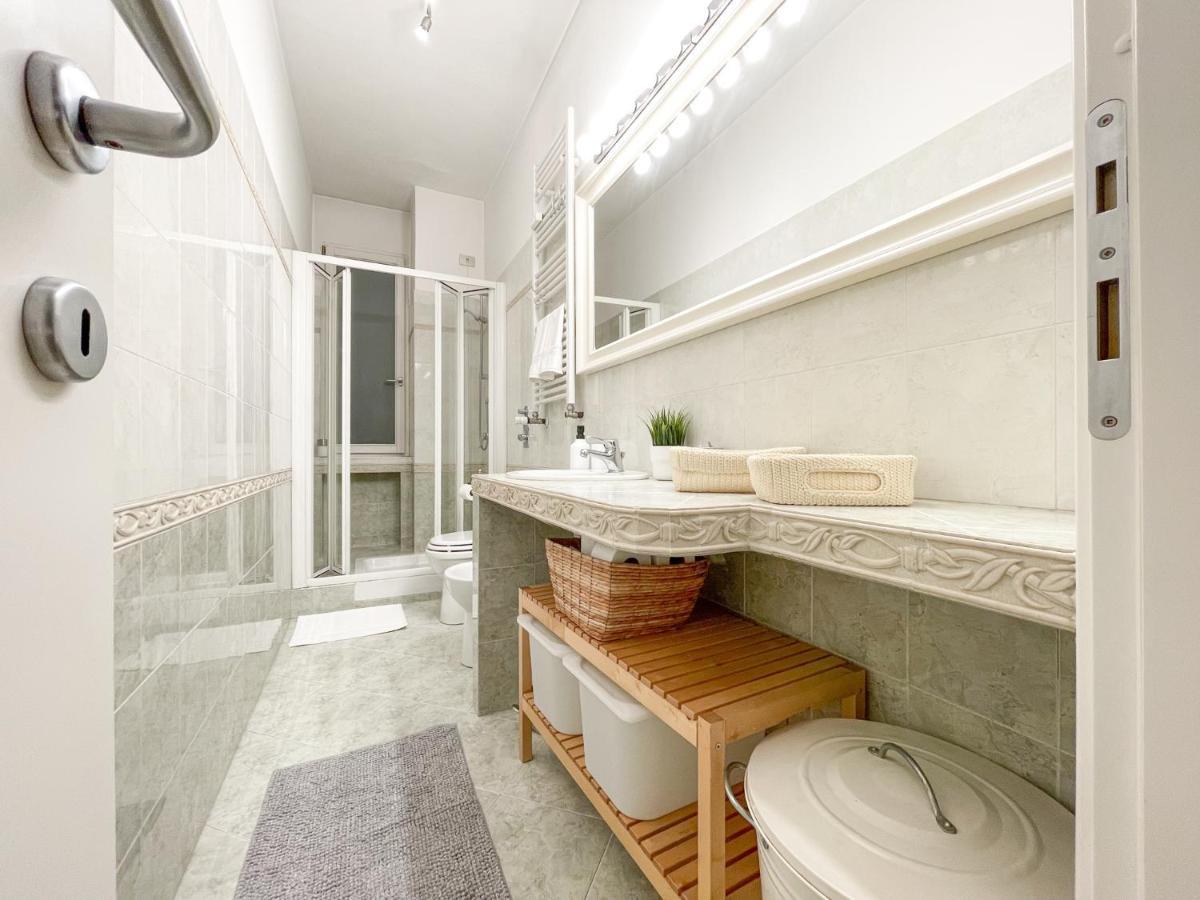 Sebino Guest House Мілан Екстер'єр фото